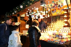 Phiên chợ Giáng sinh lâu năm làm nên nét độc đáo của Prague