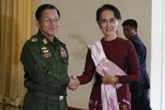 Lãnh đạo NLD gặp Tư lệnh Lực lượng vũ trang. Ảnh minh họa. (Nguồn: AFP/TTXVN)