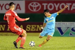 Sanna Khánh Hòa BVN chia điểm cùng Becamex Bình Dương