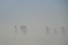 Bão cát lớn quét qua khu vực ngã ba sông tại Ấn Độ