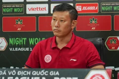 Huấn luyện viên Thạch Bảo Khanh khẳng định Câu lạc bộ Viettel luôn hướng đến mục tiêu Top 3 trước khi nghĩ đến chức vô địch. (Ảnh: Việt Anh/Vietnam+)