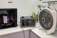 Nhiều dòng sản phẩm trạm tích điện dự phòng được các chủ shop online đăng bán trên các trang mạng xã hội và sàn thương mại điện tử. (Ảnh: Facebook)