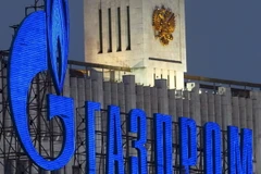 Logo của Tập đoàn khí đốt Gazprom tại thủ đô Moskva, Nga ngày 1/1/2009. (Nguồn: EPA/TTXVN)