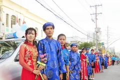 Cảm động lễ cưới tập thể cho người lao động nghèo Sóc Trăng