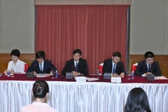 Họp báo về chuyến thăm Việt Nam của Phó Thủ tướng Trung Quốc Trương Cao Lệ. (Ảnh: Thống Nhất/TTXVN)