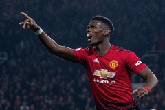 Pogba lập cú đúp giúp Quỷ đỏ tiếp tục thăng hoa.