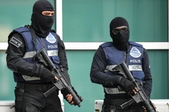 Cảnh sát Malaysia gác tại thủ đô Kuala Lumpur. (Ảnh: AFP/TTXVN)