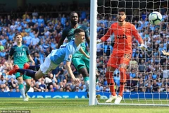 Philip Foden giúp Man City đánh bại Tottenham.