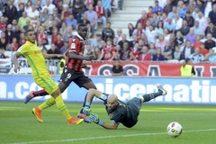 Balotelli ghi bàn chi Nice. (Nguồn: Reuters)