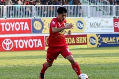 Công Phượng lập cú đúp vào lưới XSKT Cần Thơ. (Nguồn: Thanhnien.vn)