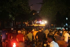 Khu vực đối tượng cố thủ trong ngôi nhà tại đường Hồng Bàng. (Ảnh: Nguyễn Oanh/TTXVN)