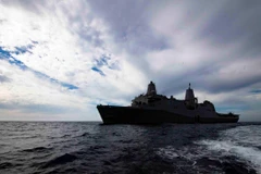 Tàu đổ bộ USS Arlington. (Nguồn: news.usni.org)