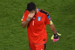 Buffon đã rơi lệ sau thất bại. (Nguồn: Getty Images)