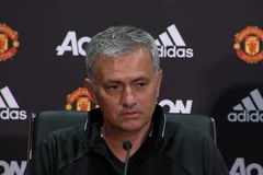 Jose Mourinho tại buổi họp báo. (Nguồn: Manutd.com)