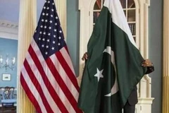 Quốc kỳ của Mỹ và Pakistan. (Nguồn: thenews.com.pk)
