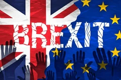 Anh đang hướng tới một tiến trình Brexit "mềm" đầy chông gai?