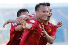 Trọng Hoàng đưa Việt Nam vào bán kết AFF Cup 2016. (Nguồn: TTVH)