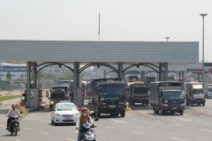 Trạm thu phí cầu Đồng Nai. (Ảnh: Sỹ Tuyên/TTXVN)