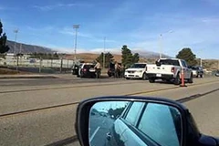 Cảnh sát có mặt tại hiện trường vụ nổ súng. (Nguồn: nbclosangeles)