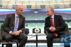 Tổng thống Nga Putin gặp Chủ tịch FIFA Gianni Infantino. (Nguồn: Kremlin Photo)