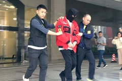 Nghi can là người gốc Trung Quốc, 61 tuổi. (Nguồn: Daily Mail)