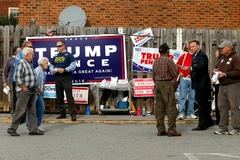 Cử tri Mỹ tới điểm bầu cử ở Kernersville, North Carolina ngày 8/11. (Nguồn: AFP/TTXVN)