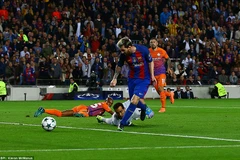 Messi góp công lớn giúp Barcleona vùi dập Man City. (Nguồn: Daily Mail)