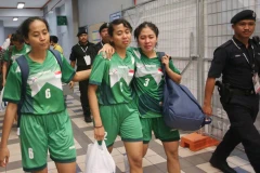 Cầu thủ cầu mây Indonesia buồn bã ra về. (Nguồn: melvister.com)