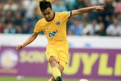 Minh Tuấn giúp FLC Thanh Hóa giành chiến thắng.