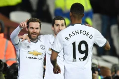 Mata mang chiến thắng về cho Manchester United. (Nguồn: Daily Mail) 