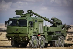 Hệ thống pháo tự hành ATMOS 2000. (Nguồn: Israelinews)