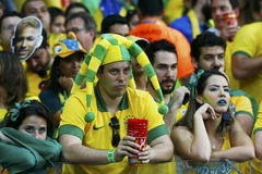 Hình ảnh nguồi hâm mộ Brazil sau thảm bại 1-7 trước Đức cách đây 4 năm. (Nguồn: Getty)