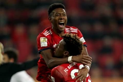 Kingsley Coman và Alaba mang chiến thắng về cho Bayern Munich. (Nguồn: Getty Images)