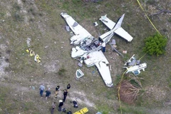 Hiện trường vụ rơi máy bay. (Nguồn: mysanantonio)