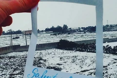 Tuyết rơi trên những bãi biển thường ngập tràn ánh nắng ở miền nam Italy. (Nguồn: RT)