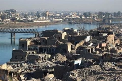 Cảnh đổ nát sau các vụ tấn công ở Mosul. (Nguồn: Reuters)