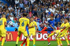 Payet ghi siêu phẩm cho tuyển Pháp. (Nguồn: Getty Images)