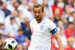 Harry Kane mang áo số 9 và đeo băng thủ quân tuyển Anh. (Nguồn: EPA)