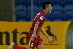 Đoàn Văn hậu ăn mừng sau khi ghi bàn vào lưới Triều Tiên. (Ảnh chụp màn hình)