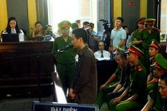 Bị cáo Vũ Văn Tiến tại phiên tòa. (Ảnh: Mạnh Linh/TTXVN)