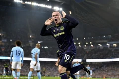 Rooney làm tung lưới Manchester City. (Nguồn: Getty Images)