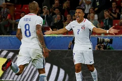 Sanchez kiến tạo để Vidal lập công. (Nguồn: Reuters)