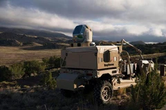 Nhà thầu quốc phòng Raytheon thu về nhiều nhất với 44 hợp đồng mới trị giá 537 triệu USD. (Nguồn: military.com)