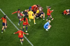 Khoảnh khắc đáng nhớ trong ngày Tây Ban Nha vô địch World Cup Nữ