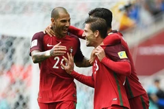 Niềm vui của Bồ Đào Nha sau bàn thắng của Silva. (Nguồn: Getty Images)