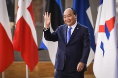 Thủ tướng Nguyễn Xuân Phúc đến dự Lễ khai mạc Hội nghị Cấp cao Á-Âu (ASEM) lần thứ 12. (Ảnh: TTXVN)