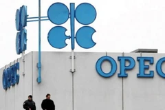 (Nguồn: Zero Hedge)