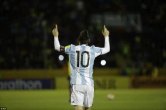 Messi một lần nữa lại 'cứu' Argentina. (Nguồn: AP)