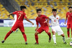 U16 Việt Nam (áo trắng) không có quyền tự quyết ở lượt cuối. (Nguồn: AFC)