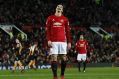 Ibrahimovic bất lực trước sự xuất sắc của Jakupovic. (Nguồn: Reuters)